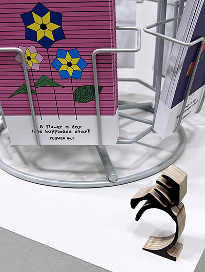 postkarten ausstellung wood meets paper